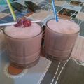 Kuldeep Kaur's cooksnap of when they made Stawberry smoothie.