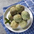 Cooksnap dari Nur Sabatiana untuk resep Onde-Onde Pandan Kacang Merah