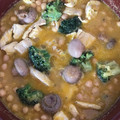 El cooksnap de Jonas Cobos cuando hizo Garbanzos al curry con pollo.