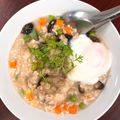 รูป Cooksnap ของ Bootri Wangkittikal เมื่อเขาทำ โจ๊กข้าวโอ๊ตใส่ไก่และเห็ด(คลีน)