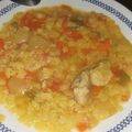 El cooksnap de Ari Rodriguez cuando hizo Sopa de verduras con pollo y estrellas ✨.