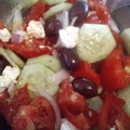 El cooksnap de Athina cuando hizo Joriatiki (ensalada griega).