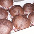 Ivett Erdősi Cooksnap-ja, amikor elkészítette a(z) Kakaós-meggyes muffin receptet.