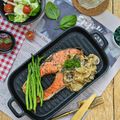 Cooksnap Jeehan Kitchen semasa beliau membuat Salmon Panggang Dengan Sos Cendawan.