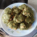 El cooksnap de dan cuando hizo Galletas de té matcha con chips de chocolate blanco.
