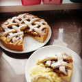 Bálint Dóra Cooksnap-ja, amikor elkészítette a(z) Meggyes pite receptet.
