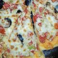 صورة من ام محمد، شاركها بعد تجربة وصفة بيتزا 🍕🍕