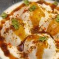 Mahi Tak का कुकस्नैप जब उन्होंने दही भले (Dahi Bhalle Recipe In Hindi) बनाया था।