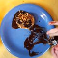 El cooksnap de Myrian Frias cuando hizo Pancakes de banana y avena con ananá, salsa de chocolate, coco y más! Súper saludable y fit.