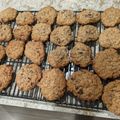 contrades@verizon.net 's cooksnap of when they made Quaker Oats Vanishing Oatmeal Raisin Cookies.