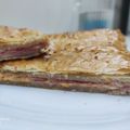 El cooksnap de Mittä cuando hizo Hojaldre relleno de Queso Maasdam, Jamón York y Bechamel.