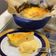 Cooksnap Inaz Sa’ad semasa beliau membuat Burnt Cheese Cake.