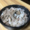 Zachary Phillips's cooksnap of when they made Keto Beef Stroganoff (low carb).