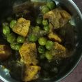 Reena Yadav का कुकस्नैप जब उन्होंने मटर पनीर (Matar paneer recipe in hindi) बनाया था।