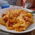 El cooksnap de Montse Casellas - Trasteamos en mi Cocina? cuando hizo Macarrones con chistorra (y queso rallado gratinado).