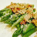 Cooksnap dari Akari Papa untuk resep Asparagus Rebus Tabur Bawang Putih Tumis dan Keju Parmesan