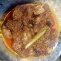 Cooksnap Syarina Yana semasa beliau membuat Rendang ayam.