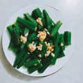 Cooksnap của Nguyễn Thị Hồng Vinh khi họ làm theo món Đậu bắp xào tỏi