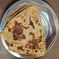 Aksha Goel का कुकस्नैप जब उन्होंने आलू प्याज़ का पराठा (aloo pyaz ka paratha recipe in Hindi) बनाया था।