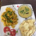 Rinku Patel's cooksnap of when they made શાકભાજી થી ભરપુર સ્વાદિષ્ટ આચાર્ય ખીચડી સાથે ખટમીઠી પાઈનેપલ, સફરજન ની કઢી.
