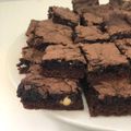 صورة من Um Hisham، شاركها بعد تجربة وصفة براونيز بخليط كيك الشوكولاته ♥️🍪