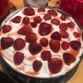 Daniella Bodó-Nagy Cooksnap-ja, amikor elkészítette a(z) Szülinapi torta saját ízlés szerint 😊 receptet.