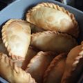 Cooksnap dari Mama Elga untuk resep Pastel (kulit renyah eggless)