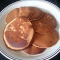 bekibekat's cooksnap of when they made Easy & Fluffy Pancake.