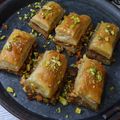 Cooksnap 0h Hana !! semasa beliau membuat Namurah/Cream Baklava.