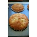 El cooksnap de 🌌TuonelaDriade🌳 cuando hizo Magdalenas con manzana 🍏 espolvoreadas con azúcar glass y canela.