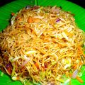 Riya Mukherjee Mishra's cooksnap of when they made মিক্সড ভেজিটেবল চাউমিন (mixed vegetable chow mein recipe in Bengali).