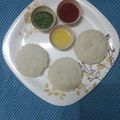 Rekha Vora's cooksnap of when they made રવા ઈડલી (Rava Idli Recipe in Gujarati).