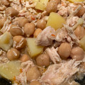El cooksnap de Fiorella Quirós cuando hizo Pollo con garbanzos y papa.