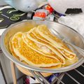 Joyce Wong 的 熱香餅/鬆餅 Easy pancake cooksnap