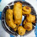 Isha mathur का कुकस्नैप जब उन्होंने राजस्थानी मिर्ची वडा (Rajasthani Mirchi vada recipe in Hindi) बनाया था।