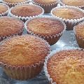 El cooksnap de Cook_and_Jud cuando hizo Cupcake profesionales de limón. Lemon curd y frosting/cobertura.