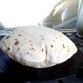Uft's cooksnap of when they made Chakki KY Aty ka phulka.