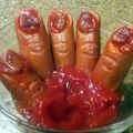 dazednene's cooksnap of when they made Bloody Severed Fingers ( hot dogs with ketchup ) halloween.
