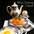 Cooksnap Nur Azliani Amer semasa beliau membuat Bihun goreng cepat.
