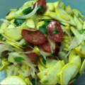2choi's cooksnap of when they made Simple Tomato & Sweet Onion Salad.