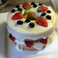mandytez88's cooksnap of when they made home made pound cake with side of strawberries.