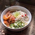 Cooksnap Salina Jalaludin semasa beliau membuat 🍜 LAKSA MEE PANGKOR.