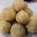 Vimmi Bhatia's cooksnap of when they made Coconut Ladoo.