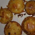 feliantara's cooksnap of when they made deep fried oreo cookies.