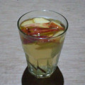 El cooksnap de Lady Marmalade cuando hizo Agua para ayudar la digestión de manzana y canela.
