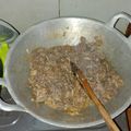 Cooksnap dari triana krismarsari untuk resep Daging tipis-tipis alaala yoshinoya