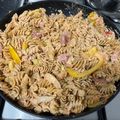 Cooksnap-ul lui Erika Mureşan atunci când a preparat Pastă integrală cu legume și sos de smântână.
