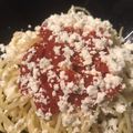 Cooksnap από Angelina Ambrs στη συνταγή Ζυμαρικά με σάλτσα βασιλικού και κανέλας