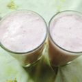 Areeba Muhammed's cooksnap of when they made Banana Strawberry Milkshake 🍓 🍌.