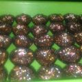 Cooksnap dari Mey untuk resep Choco-Rolled Oat Peanut alias Oat-Kacang Bersalut Coklat